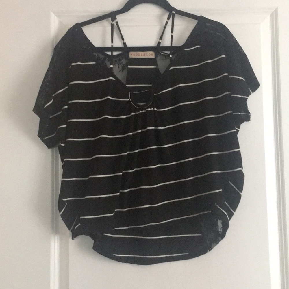 Lace stripped top